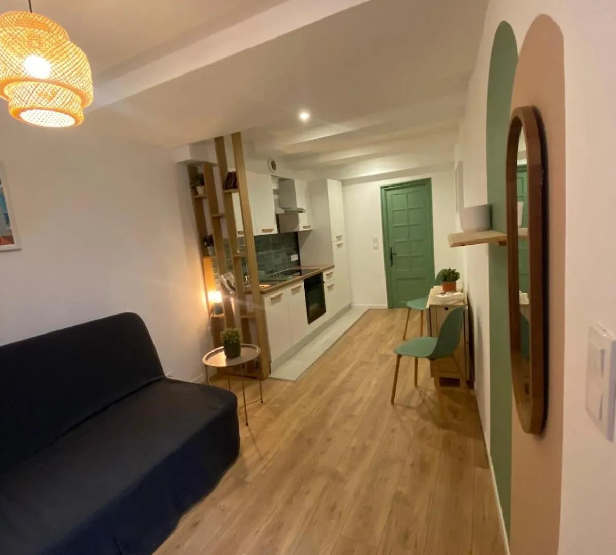 Cosy Appartement Vieux Nice contacts